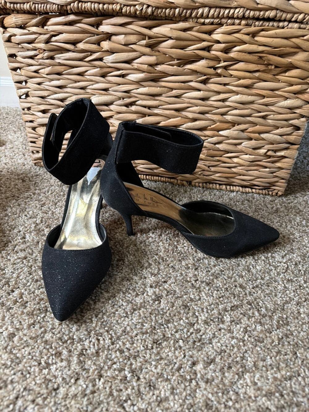 Nicole Miller glitter ankle pumps 7.5 EUC 369